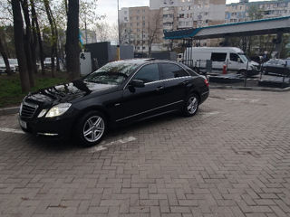 Mercedes E-Class foto 10