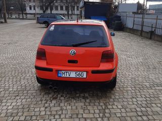 Volkswagen Golf foto 9