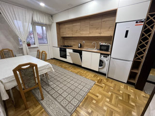 Apartament cu 2 camere, 70 m², Botanica, Chișinău