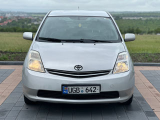 Toyota Prius foto 3