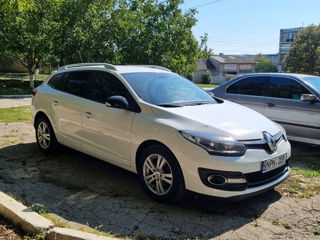 Renault Megane фото 2