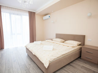 Apartament cu 2 camere, 63 m², Centru, Chișinău foto 2