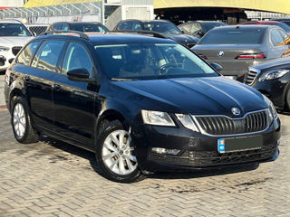 Skoda Octavia foto 4