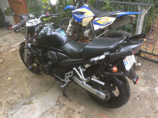 Suzuki Bandit GSF650 foto 3