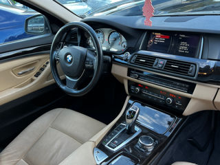 BMW 5 Series foto 8