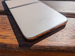 Samsung Galaxy Z Flip 4 foto 3