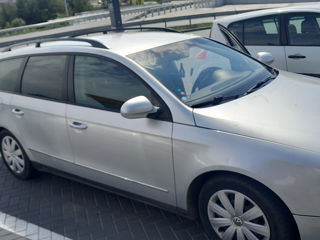 Volkswagen Passat foto 2