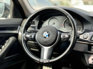 BMW 5 Series foto 12