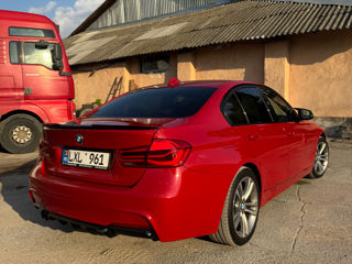 BMW 3 Series foto 5