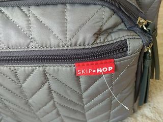 Легкий стеганый рюкзак skip hop для коляски. foto 6