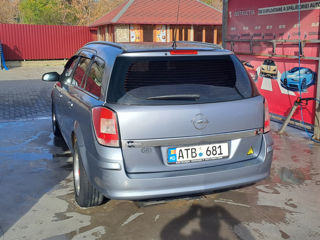 Opel Astra foto 4