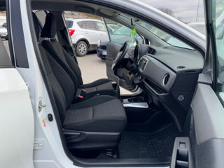 Toyota Yaris foto 17