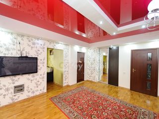 Apartament cu 3 camere, reparat, ciocana, 320 € ! foto 2