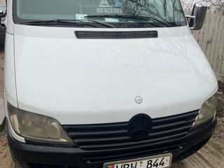 Mercedes Sprinter foto 2