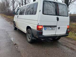 Volkswagen Transporter foto 2