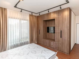 Apartament cu 4 camere, 104 m², Centru, Chișinău foto 8