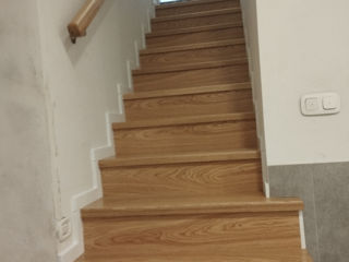 Montaria scărilor din lemn foto 7