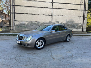 Mercedes E-Class foto 6