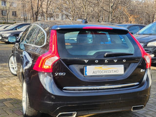 Volvo V60 foto 3