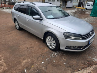 Volkswagen Passat foto 9