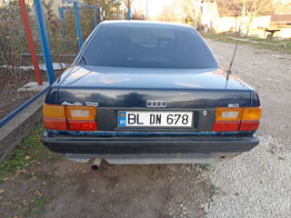 Audi 100 foto 5