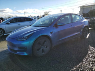 Tesla Model 3 foto 3