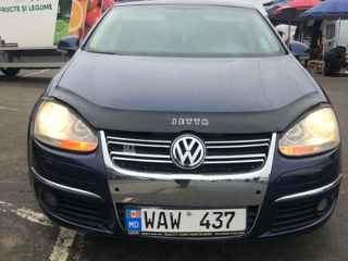 Volkswagen Jetta foto 6