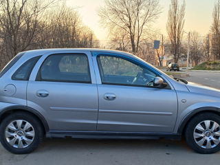 Opel Corsa foto 7