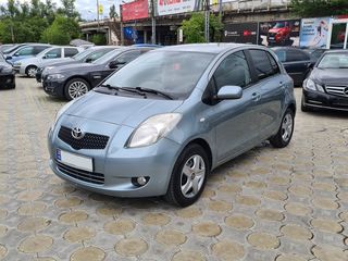 Toyota Yaris foto 3