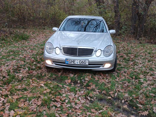 Mercedes E-Class foto 7