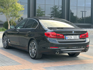 BMW 5 Series foto 13