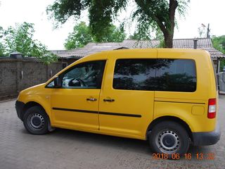 Volkswagen Caddy foto 1