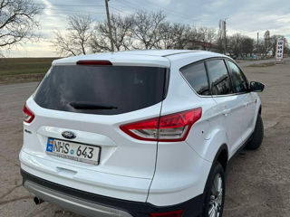 Ford Kuga foto 3