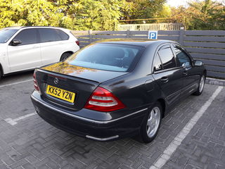 Mercedes C Class foto 6