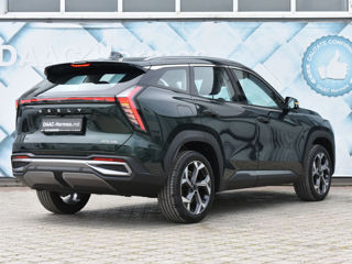 Geely Atlas foto 6