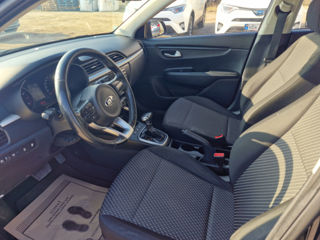 KIA Rio foto 9