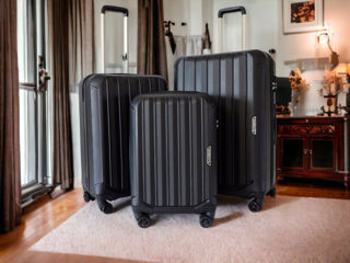 Set valize  practice de calitate înaltă foto 1