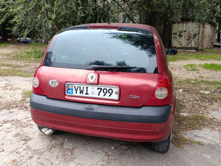 Renault Clio foto 3