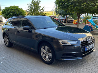 Audi A4 foto 2