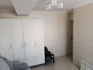 Apartament cu 2 camere, 50 m², Durlești, Chișinău foto 2