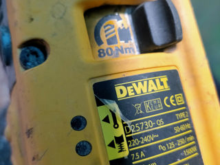 Перфоратор DeWalt D25730-QS. На запчасти или меняю на ваше предложение foto 4