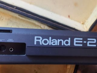 Roland - E-20 foto 4
