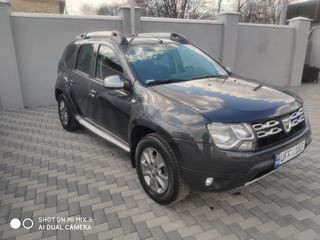 Dacia Duster foto 1