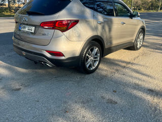 Hyundai Santa FE foto 3