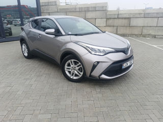 Toyota C-HR foto 8