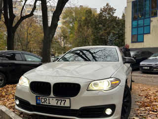 BMW 5 Series foto 3