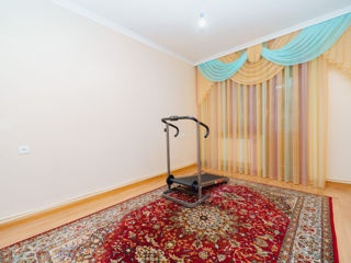 Apartament cu 4 camere, 96 m², Ciocana, Chișinău foto 5