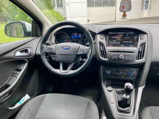 Ford Focus foto 7