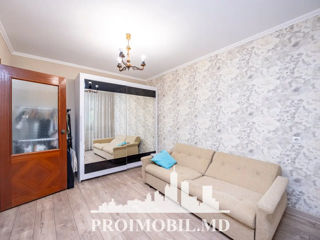 Apartament cu 3 camere, 67 m², Buiucani, Chișinău foto 4