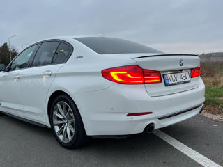 BMW 5 Series foto 5